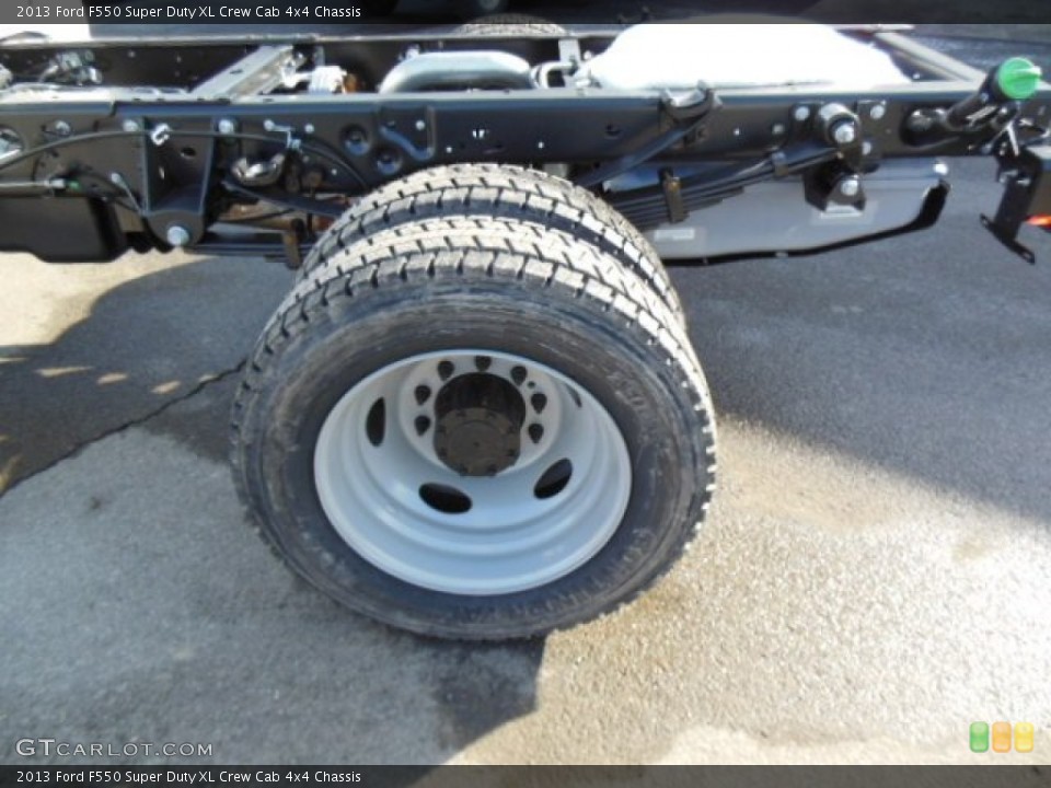 2013 Ford F550 Super Duty Wheels and Tires
