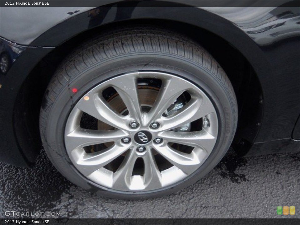 2013 Hyundai Sonata SE Wheel and Tire Photo #75728381