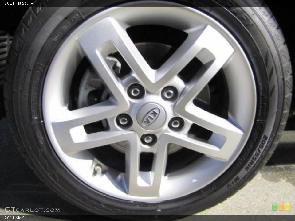 2011 Kia Soul + Wheel and Tire Photo #75750851