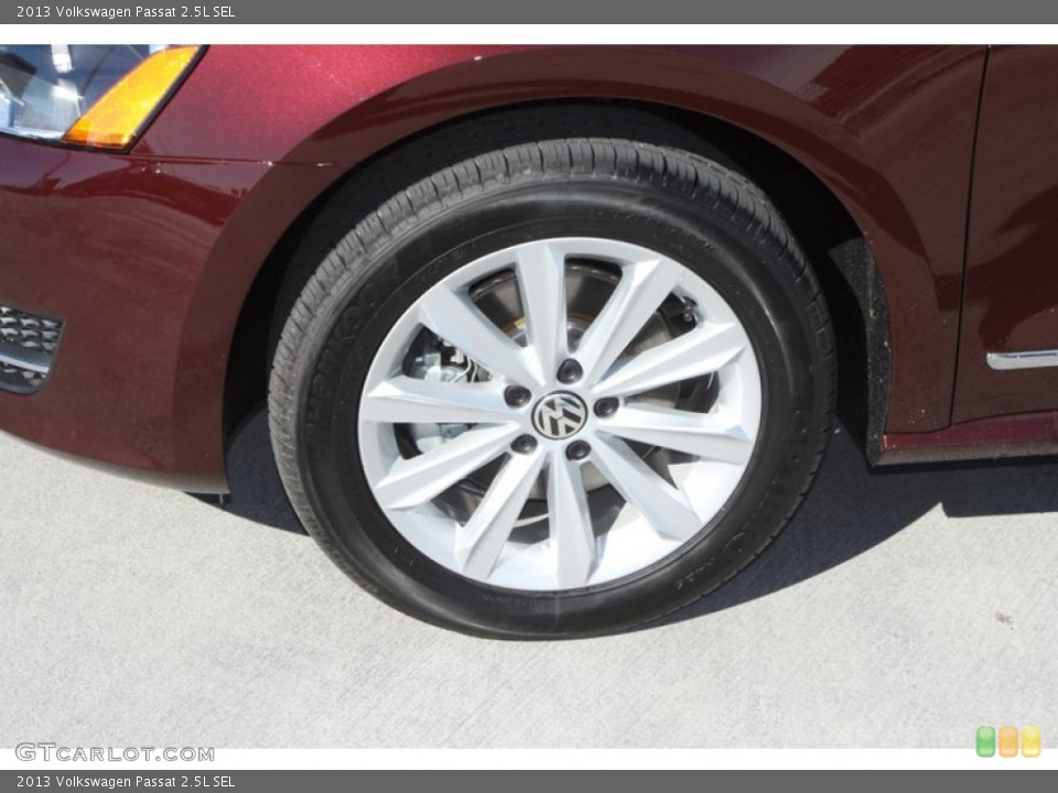 2013 Volkswagen Passat 2.5L SEL Wheel and Tire Photo #75757970