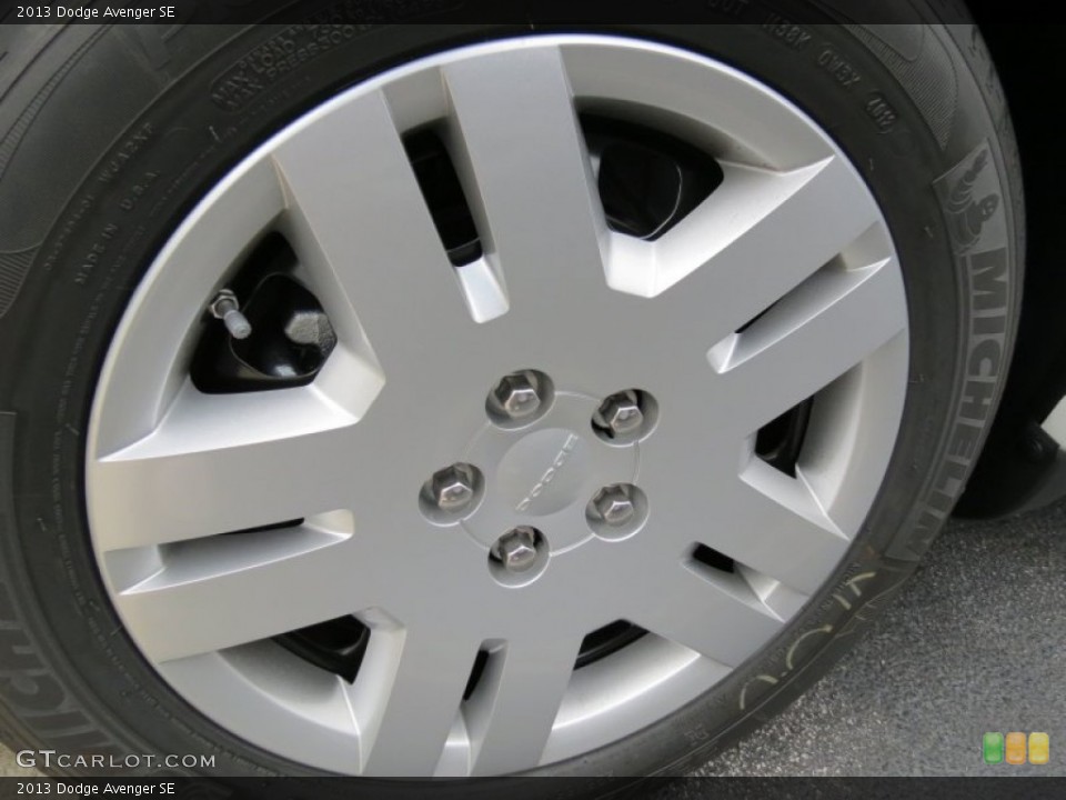2013 Dodge Avenger SE Wheel and Tire Photo #75765622