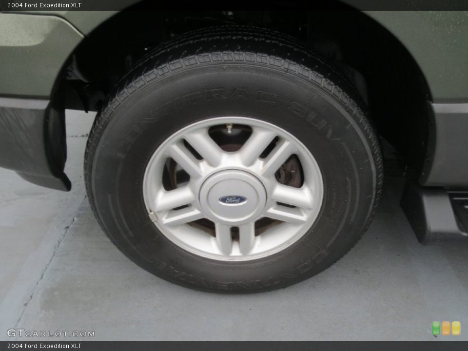 2004 Ford Expedition XLT Wheel and Tire Photo #75774980
