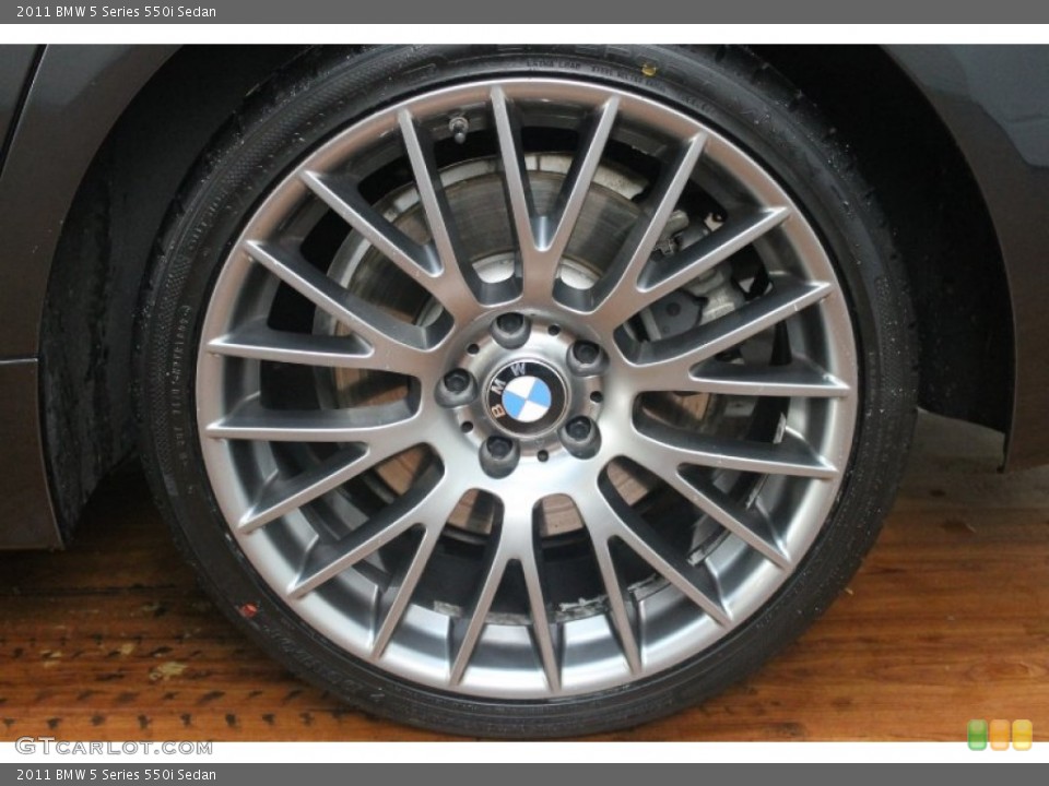 2011 BMW 5 Series 550i Sedan Wheel and Tire Photo #75803772