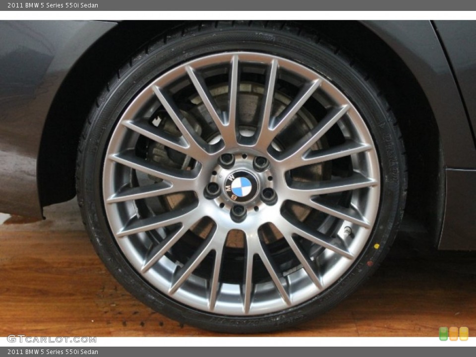 2011 BMW 5 Series 550i Sedan Wheel and Tire Photo #75803786