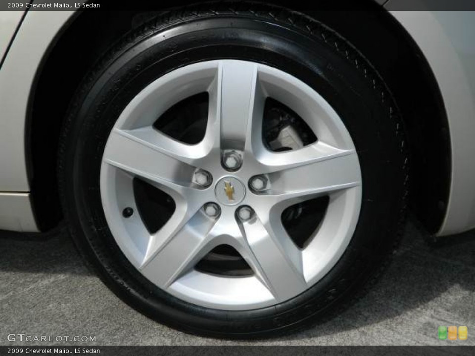 2009 Chevrolet Malibu LS Sedan Wheel and Tire Photo #75868099