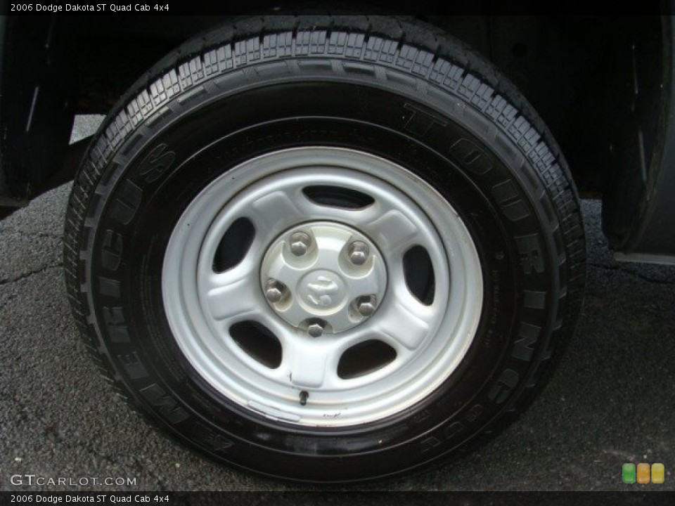 2006 Dodge Dakota ST Quad Cab 4x4 Wheel and Tire Photo #75888796