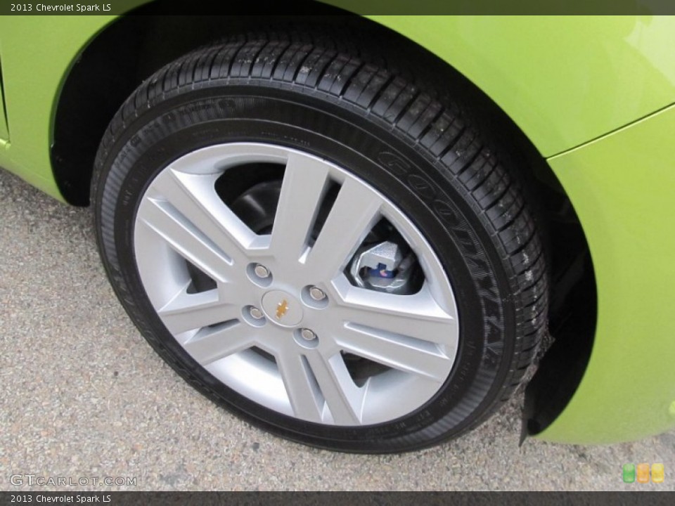 2013 Chevrolet Spark LS Wheel and Tire Photo #75938137