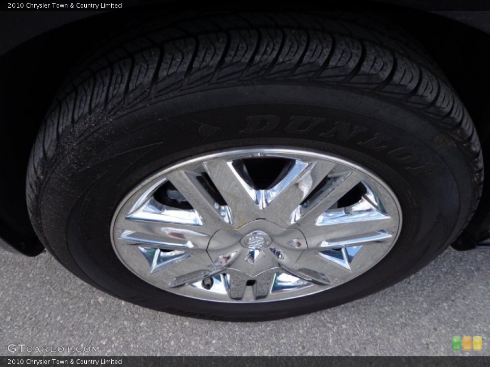 2010 Chrysler Town & Country Limited Wheel and Tire Photo #75943879