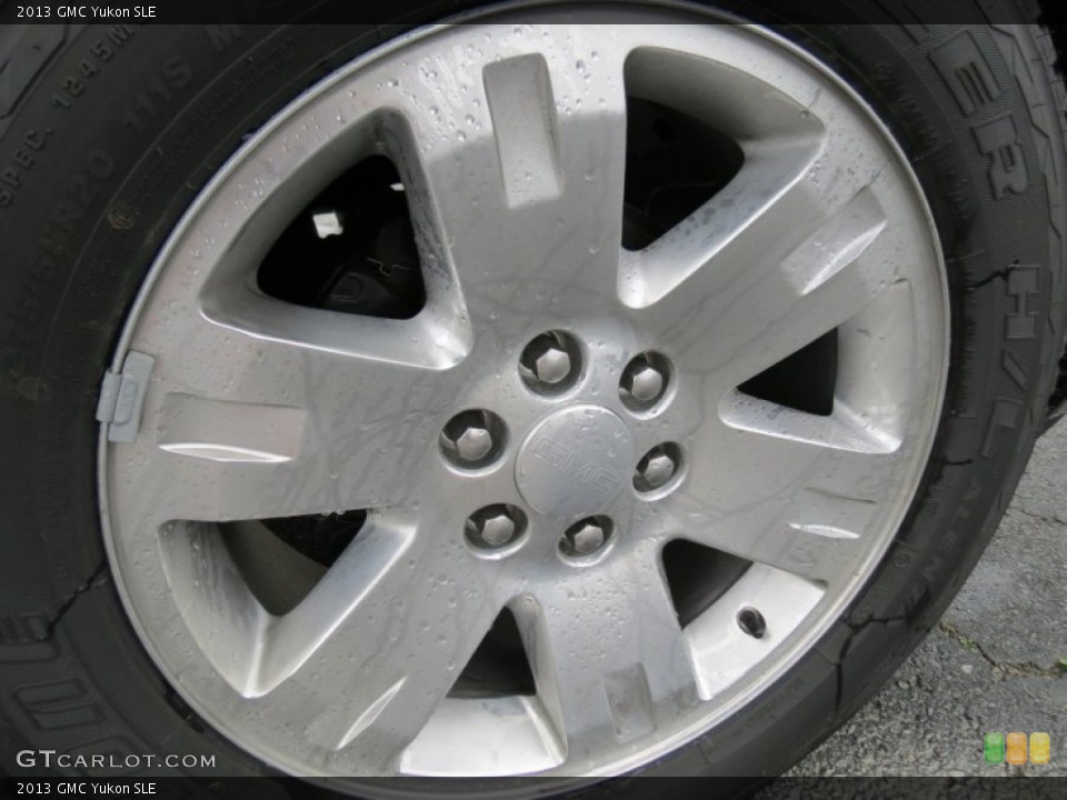 2013 GMC Yukon SLE Wheel and Tire Photo #75951214