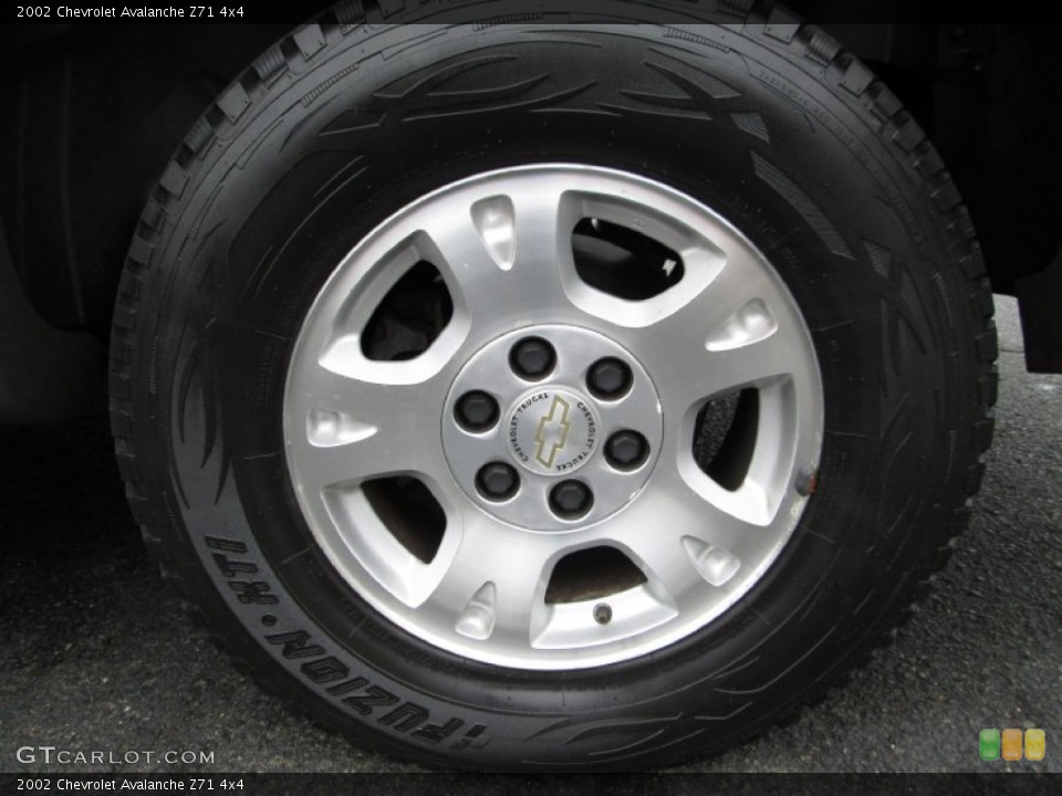 2002 Chevrolet Avalanche Z71 4x4 Wheel and Tire Photo #75958793