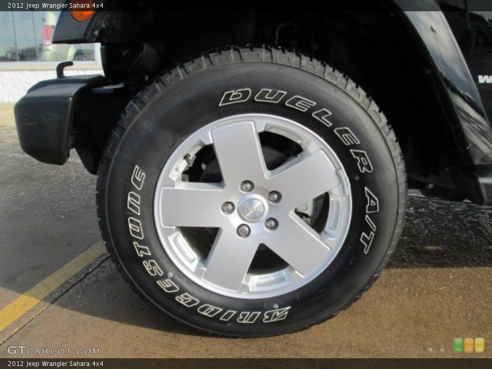 2012 Jeep Wrangler Sahara 4x4 Wheel and Tire Photo #76002616