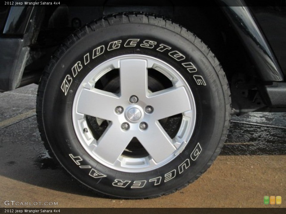 2012 Jeep Wrangler Sahara 4x4 Wheel and Tire Photo #76002700