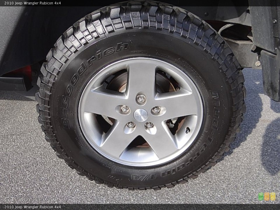 2010 Jeep Wrangler Rubicon 4x4 Wheel and Tire Photo #76005097