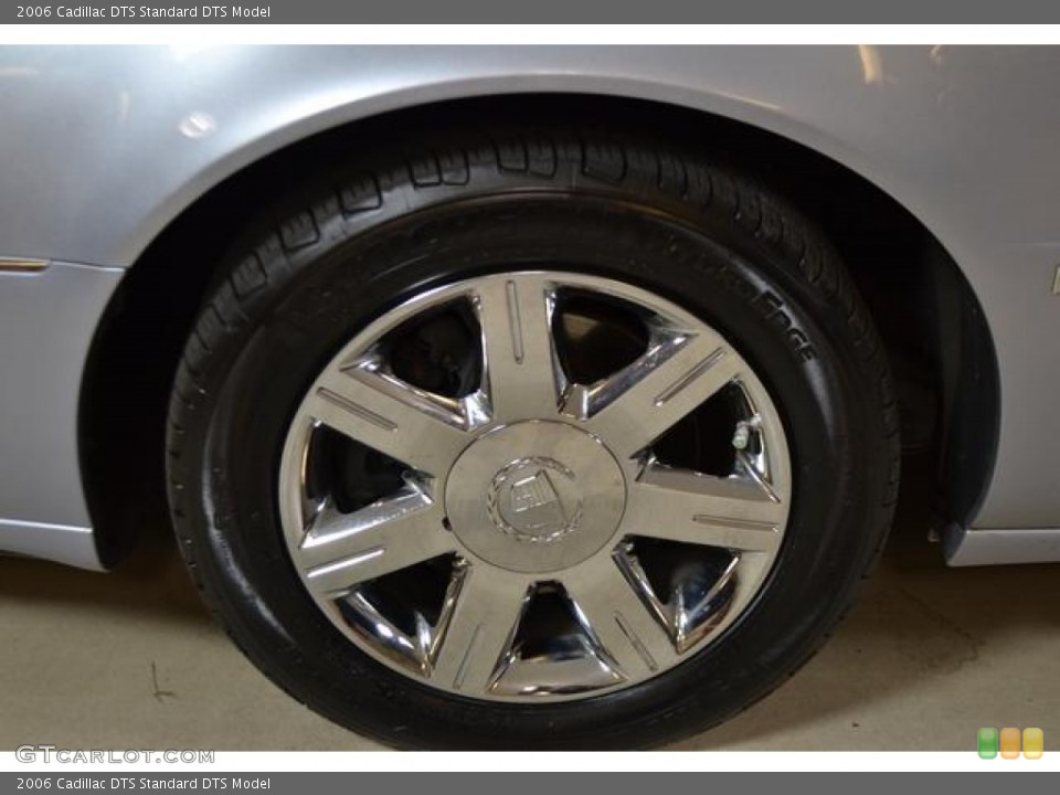 2006 Cadillac DTS  Wheel and Tire Photo #76005757
