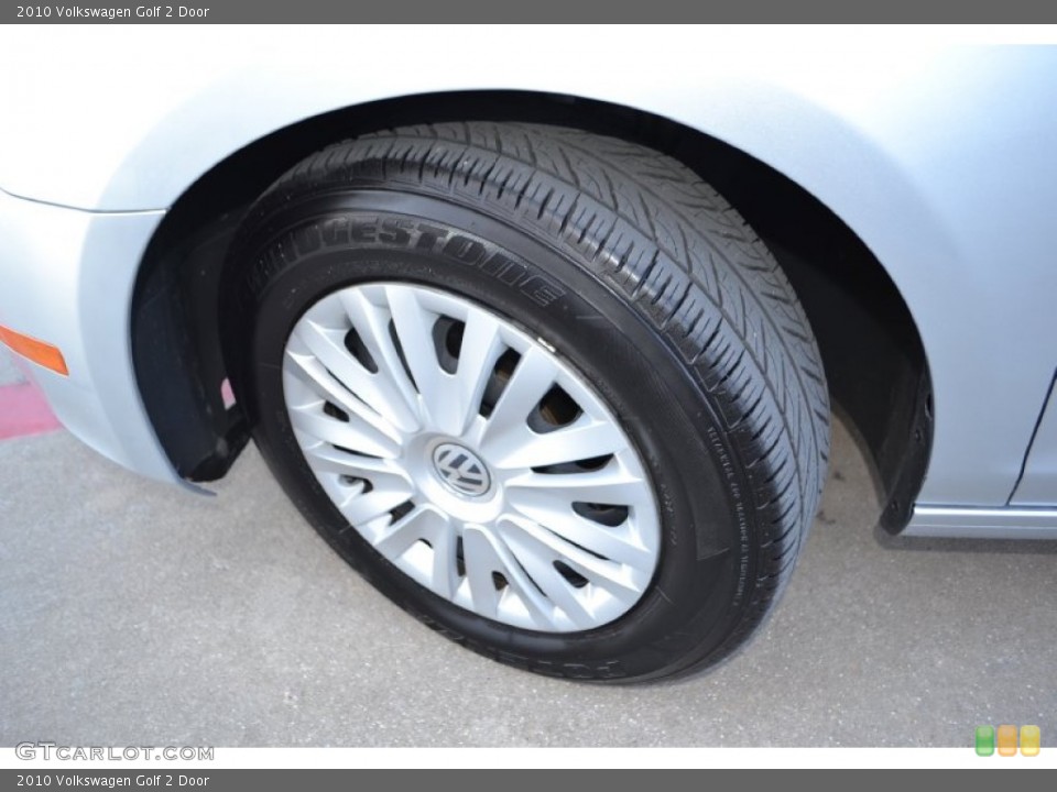 2010 Volkswagen Golf 2 Door Wheel and Tire Photo #76020109