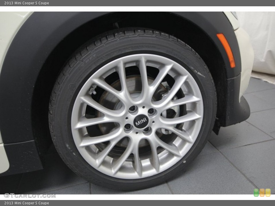 2013 Mini Cooper S Coupe Wheel and Tire Photo #76064220