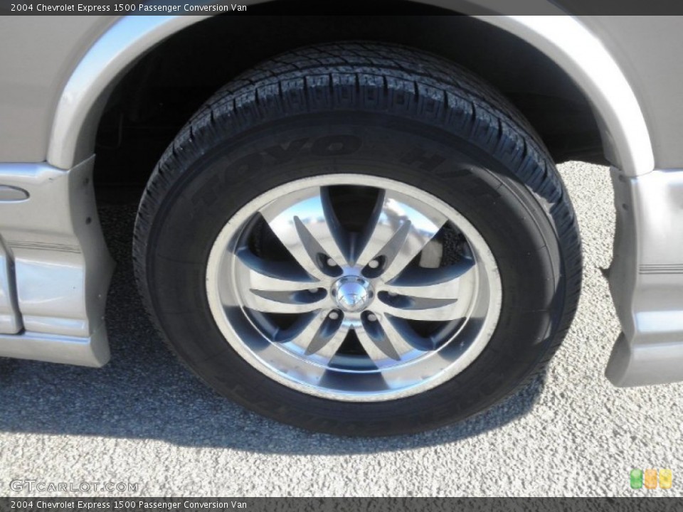 2004 Chevrolet Express 1500 Passenger Conversion Van Wheel and Tire Photo #76117859