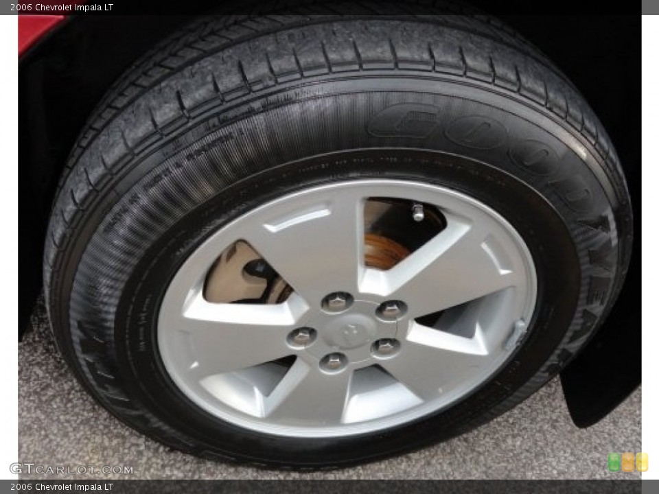 2006 Chevrolet Impala LT Wheel and Tire Photo #76121194