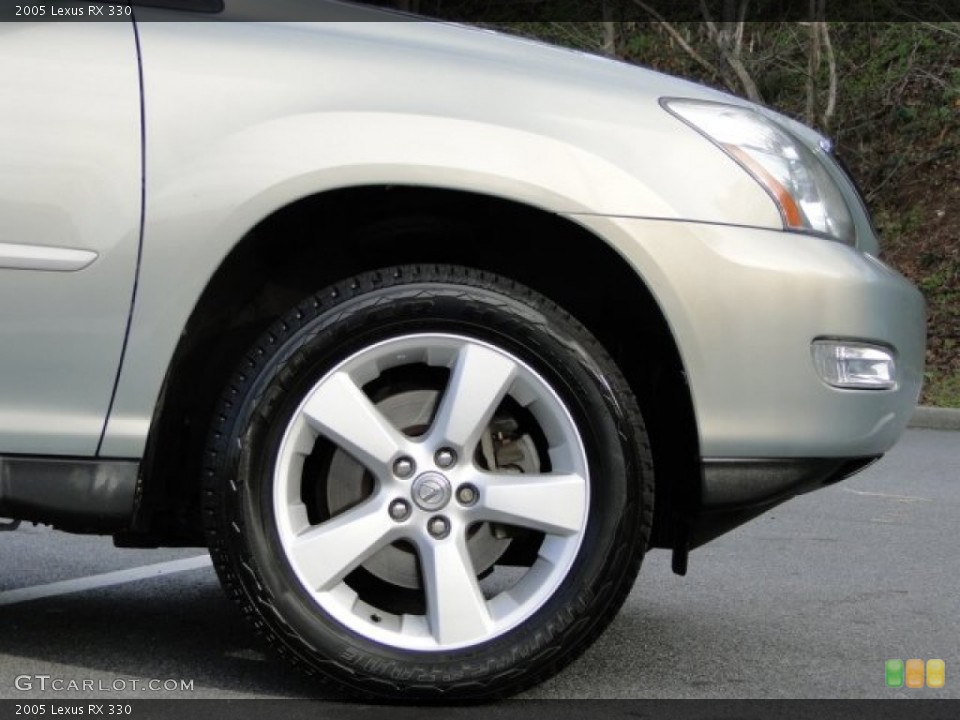 2005 Lexus RX 330 Wheel and Tire Photo #76134021