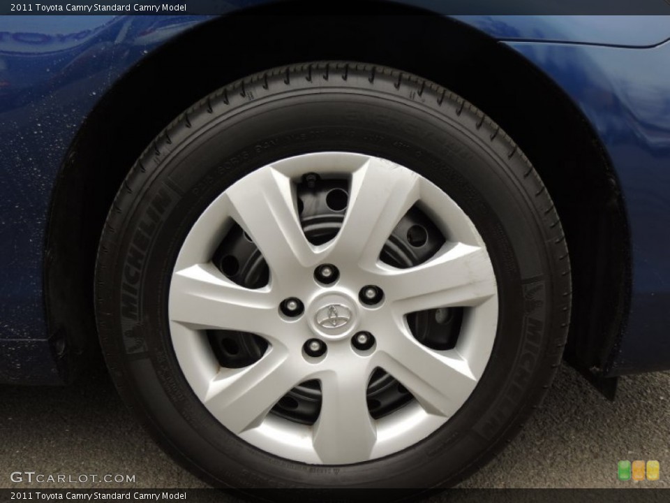 2011 Toyota Camry  Wheel and Tire Photo #76199776