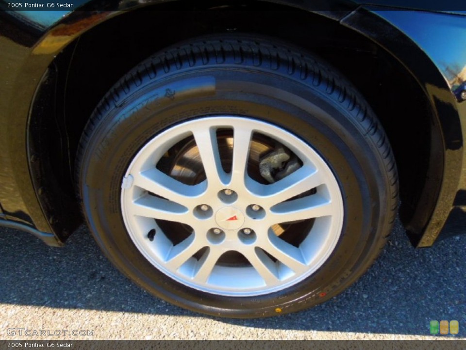2005 Pontiac G6 Sedan Wheel and Tire Photo #76255391