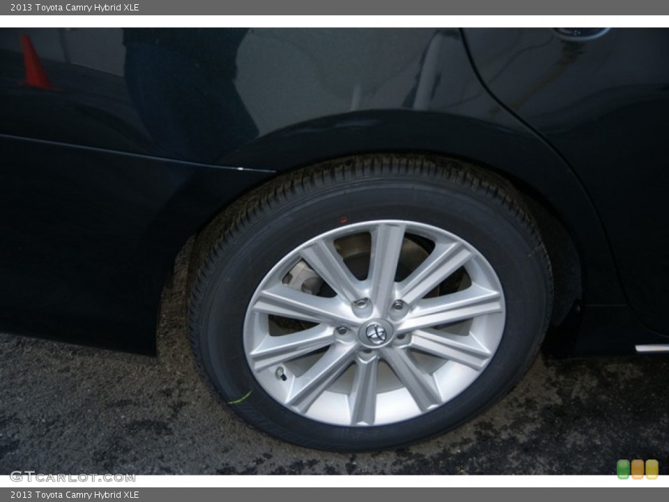 2013 Toyota Camry Hybrid XLE Wheel and Tire Photo #76274414