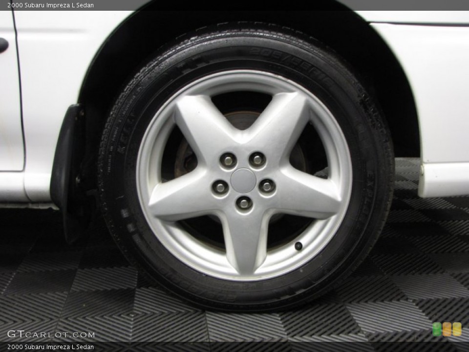 2000 Subaru Impreza L Sedan Wheel and Tire Photo #76284841