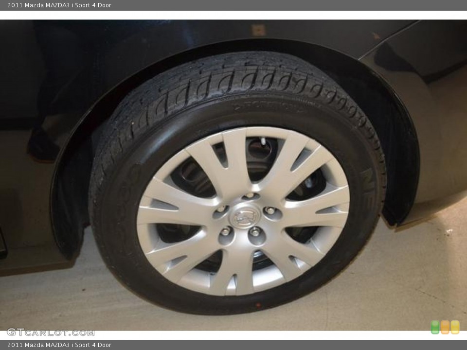 2011 Mazda MAZDA3 i Sport 4 Door Wheel and Tire Photo #76317554