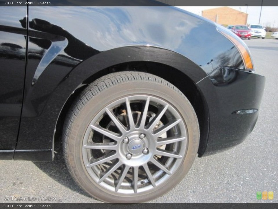 2011 Ford Focus SES Sedan Wheel and Tire Photo #76323745