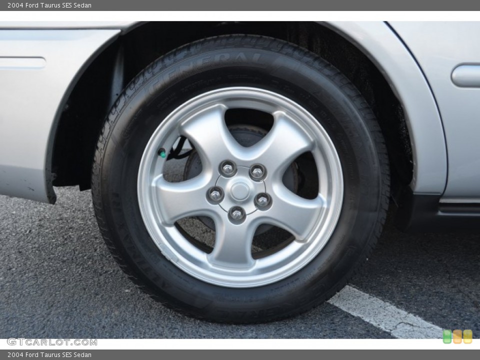 2004 Ford Taurus SES Sedan Wheel and Tire Photo #76324895