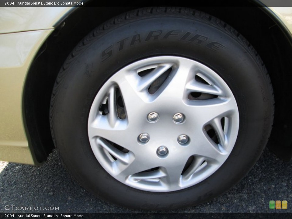 2004 Hyundai Sonata  Wheel and Tire Photo #76324996