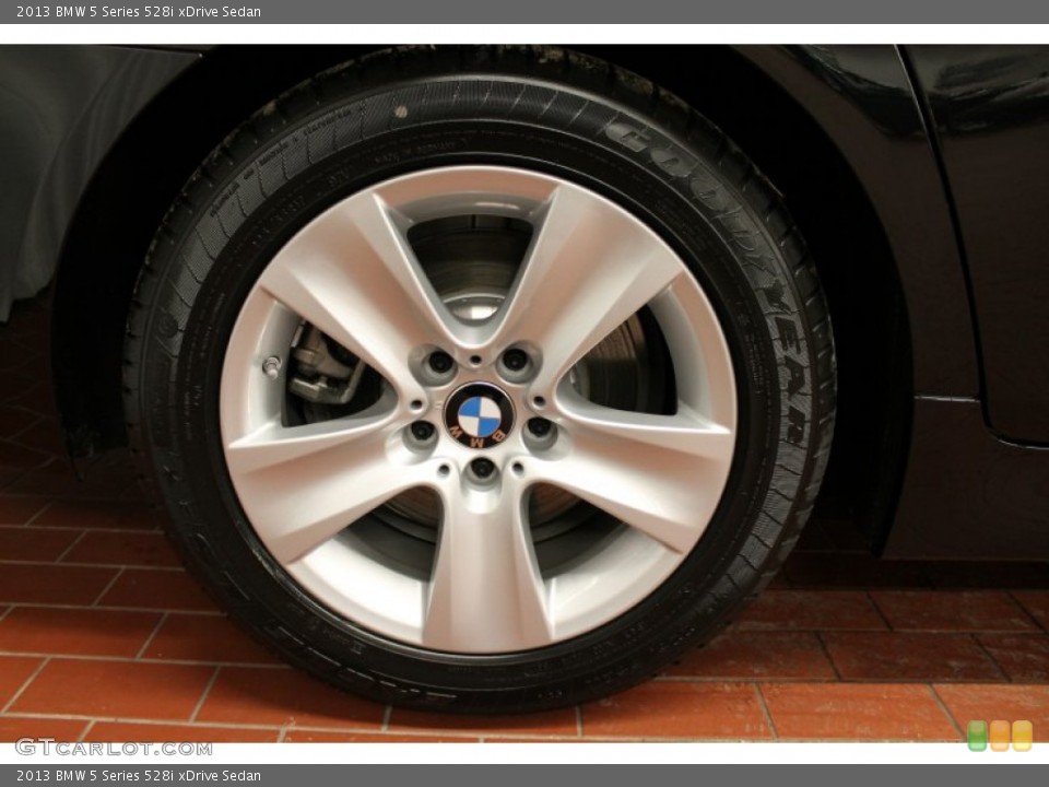 2013 BMW 5 Series 528i xDrive Sedan Wheel and Tire Photo #76340941