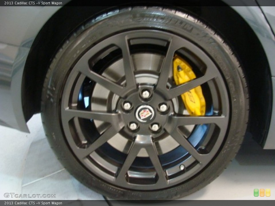 2013 Cadillac CTS -V Sport Wagon Wheel and Tire Photo #76344713