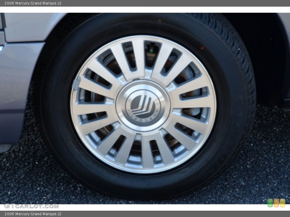 2006 Mercury Grand Marquis LS Wheel and Tire Photo #76371387