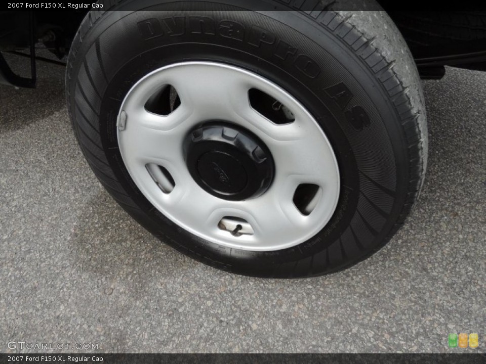 2007 Ford F150 XL Regular Cab Wheel and Tire Photo #76404648