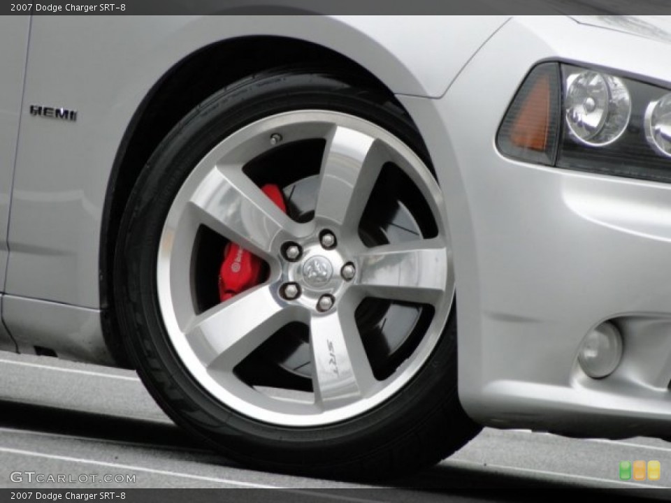 2007 Dodge Charger SRT-8 Wheel and Tire Photo #76430377