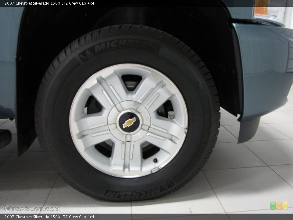 2007 Chevrolet Silverado 1500 LTZ Crew Cab 4x4 Wheel and Tire Photo #76553000