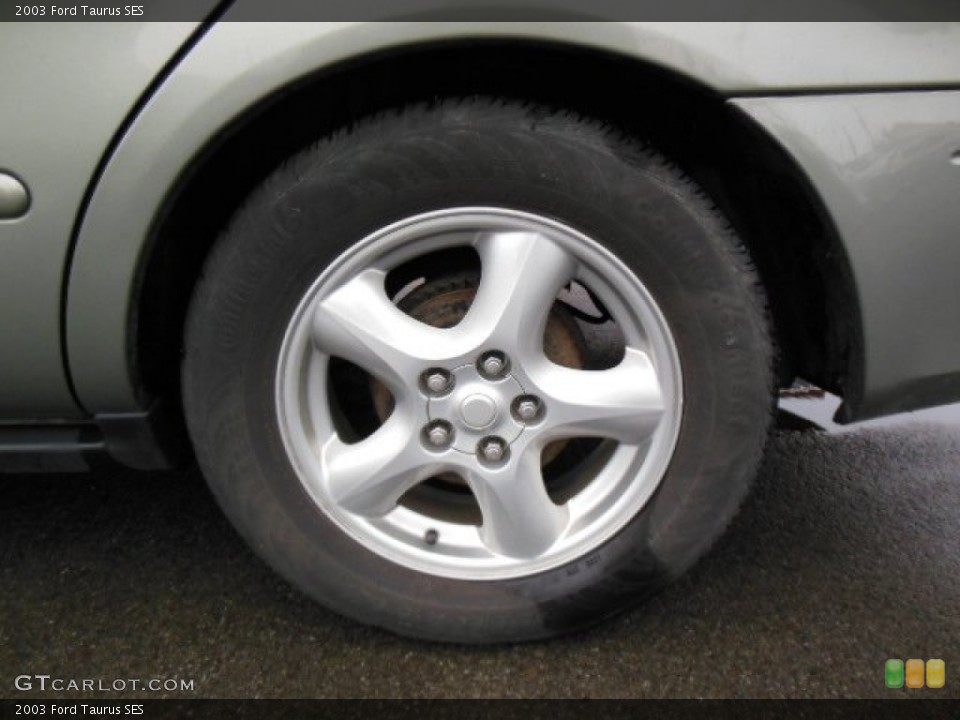 2003 Ford Taurus SES Wheel and Tire Photo #76596101