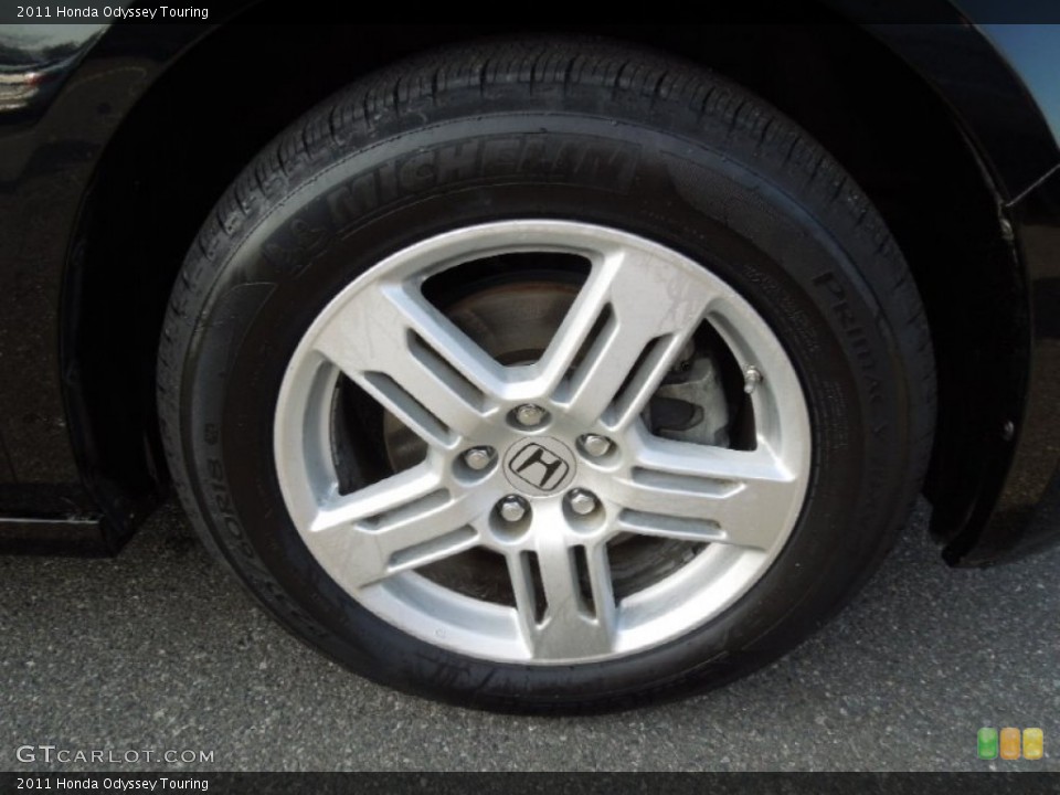2011 Honda Odyssey Touring Wheel and Tire Photo #76600084