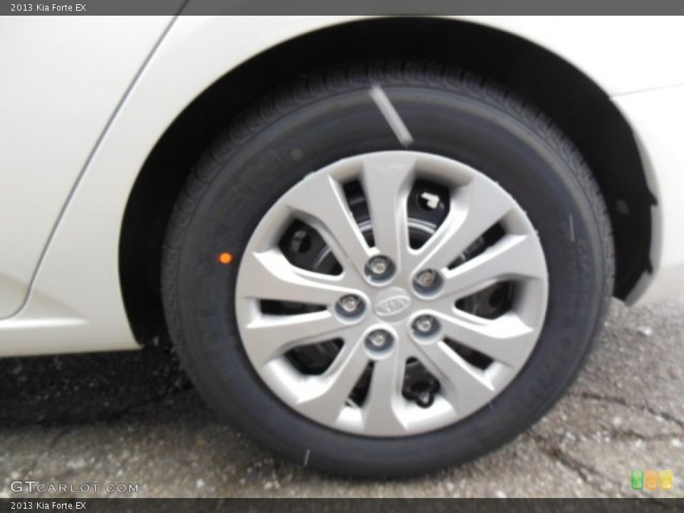 2013 Kia Forte EX Wheel and Tire Photo #76656261