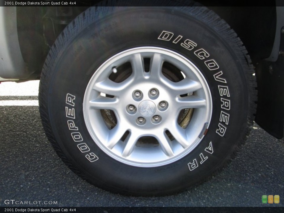 2001 Dodge Dakota Sport Quad Cab 4x4 Wheel and Tire Photo #76657466