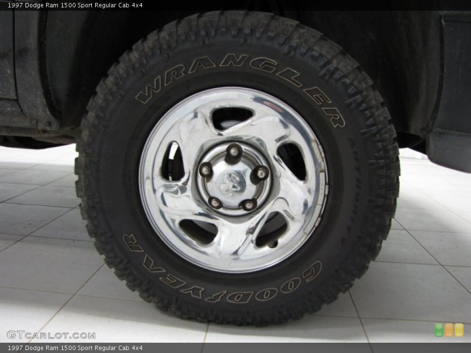 1997 Dodge Ram 1500 Sport Regular Cab 4x4 Wheel and Tire Photo #76676895
