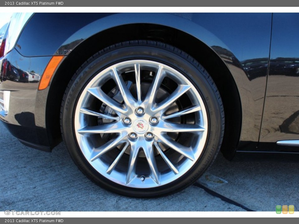 2013 Cadillac XTS Platinum FWD Wheel and Tire Photo #76737695