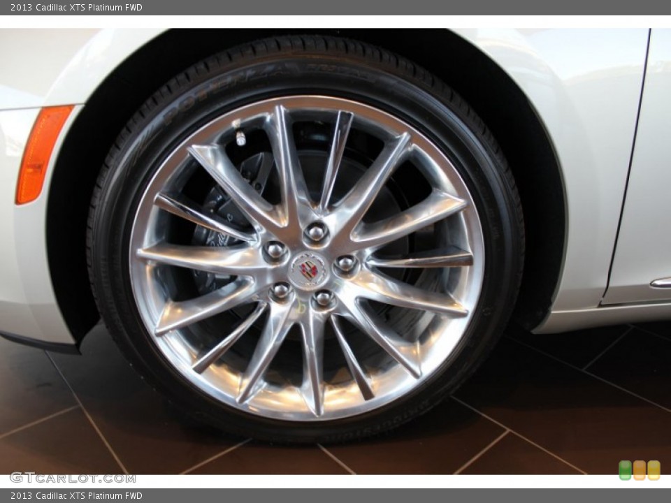 2013 Cadillac XTS Platinum FWD Wheel and Tire Photo #76737881