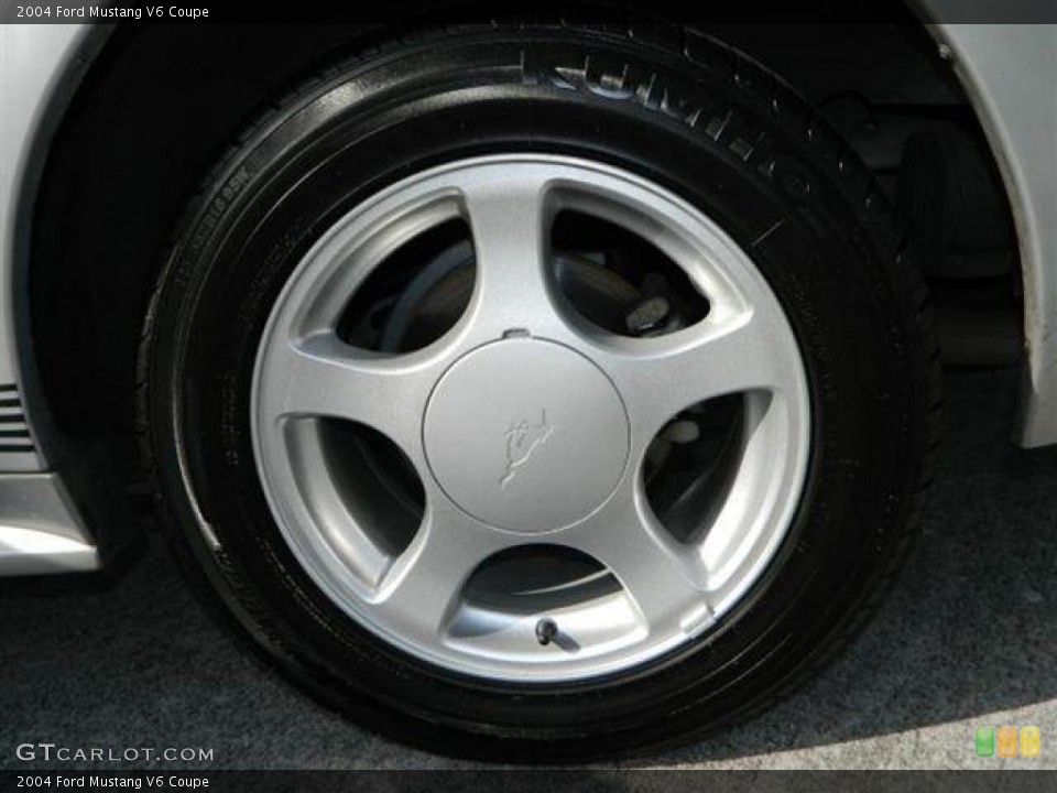 2004 Ford Mustang V6 Coupe Wheel and Tire Photo #76747501