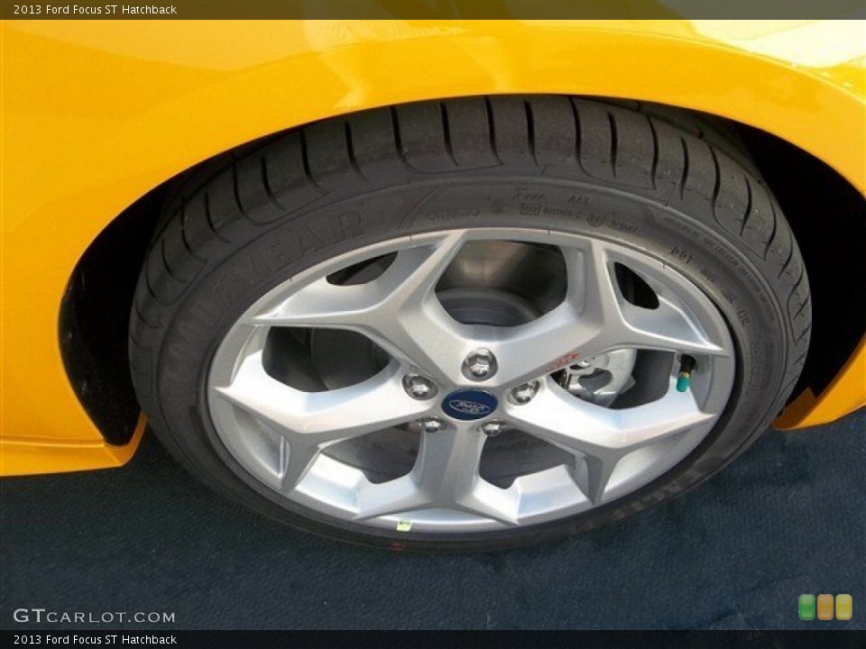 2013 Ford Focus ST Hatchback Wheel and Tire Photo #76763492