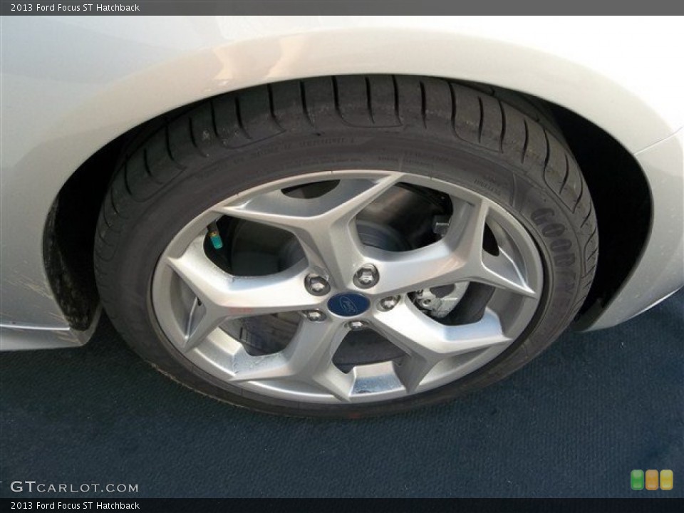 2013 Ford Focus ST Hatchback Wheel and Tire Photo #76767389