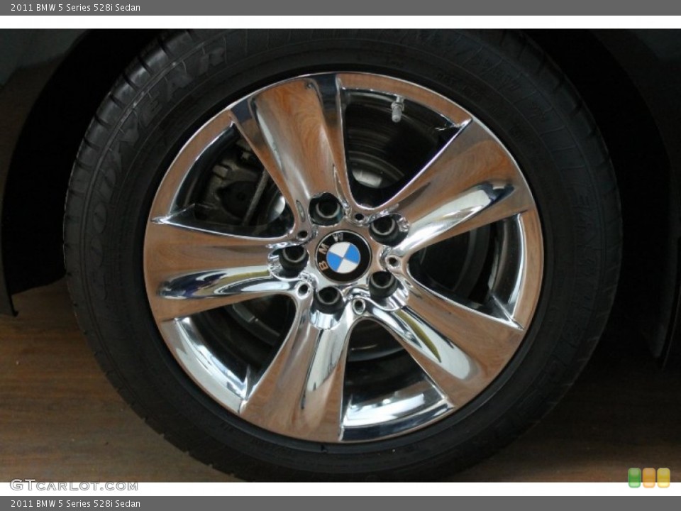 2011 BMW 5 Series 528i Sedan Wheel and Tire Photo #76775831