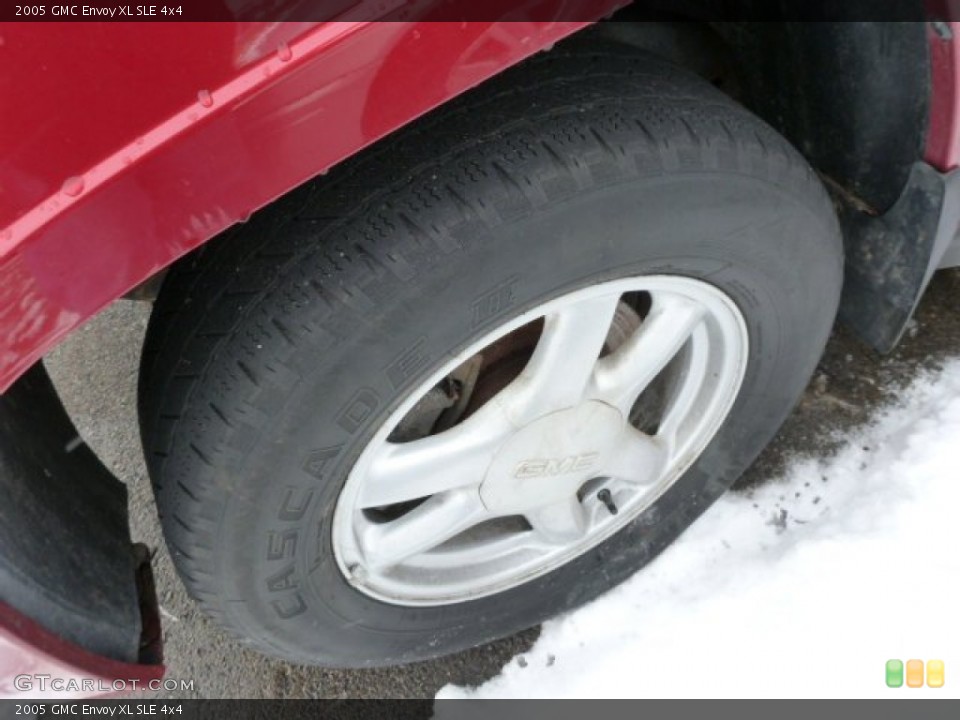 2005 GMC Envoy XL SLE 4x4 Wheel and Tire Photo #76779489