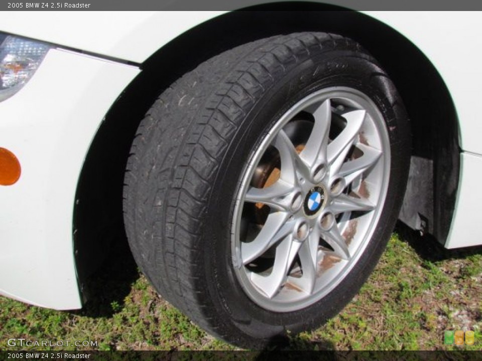 2005 BMW Z4 2.5i Roadster Wheel and Tire Photo #76807562